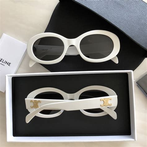 แว่น celine สีขาว